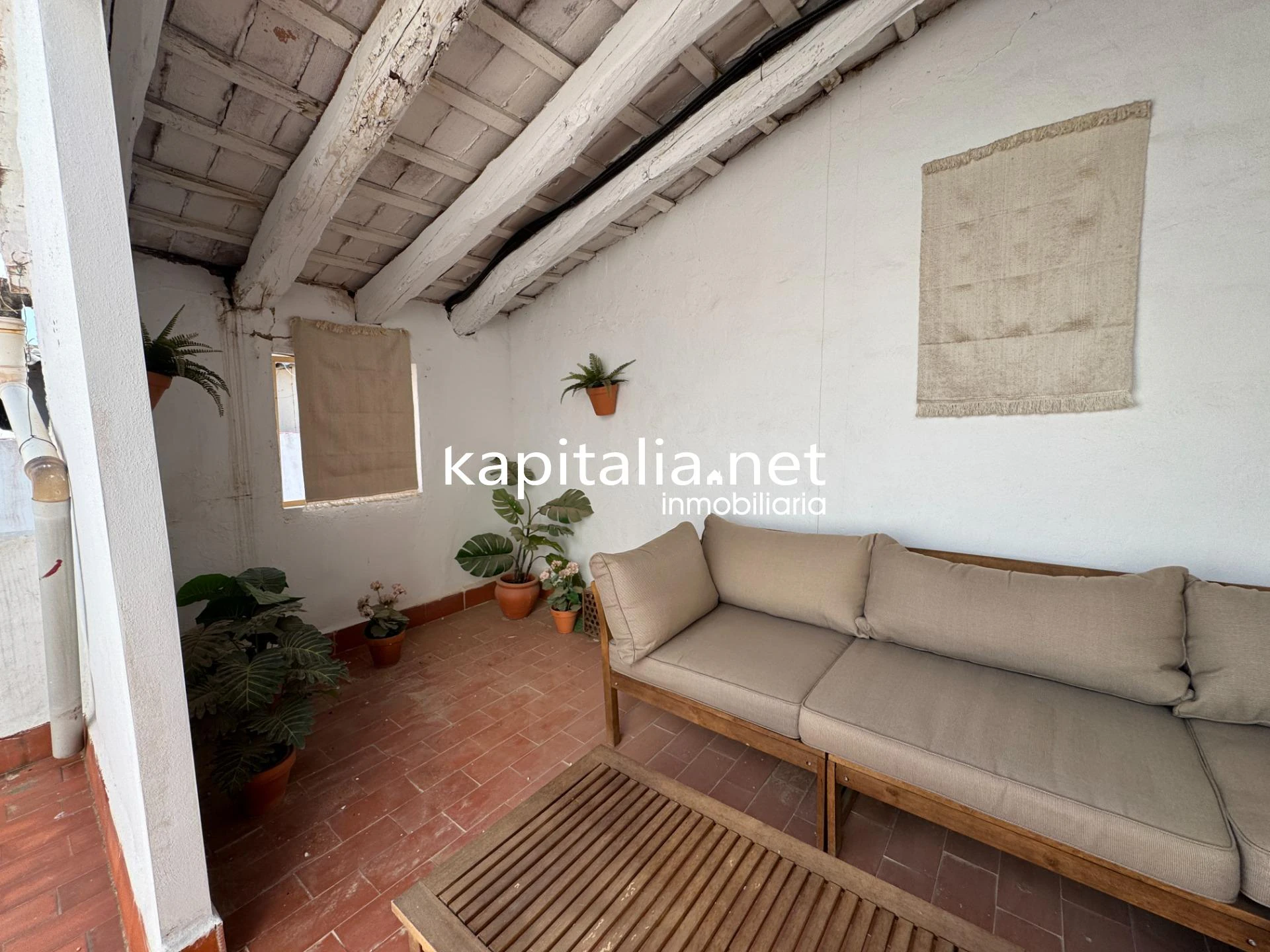 Casa de tres plantas a la venta en Ontinyent