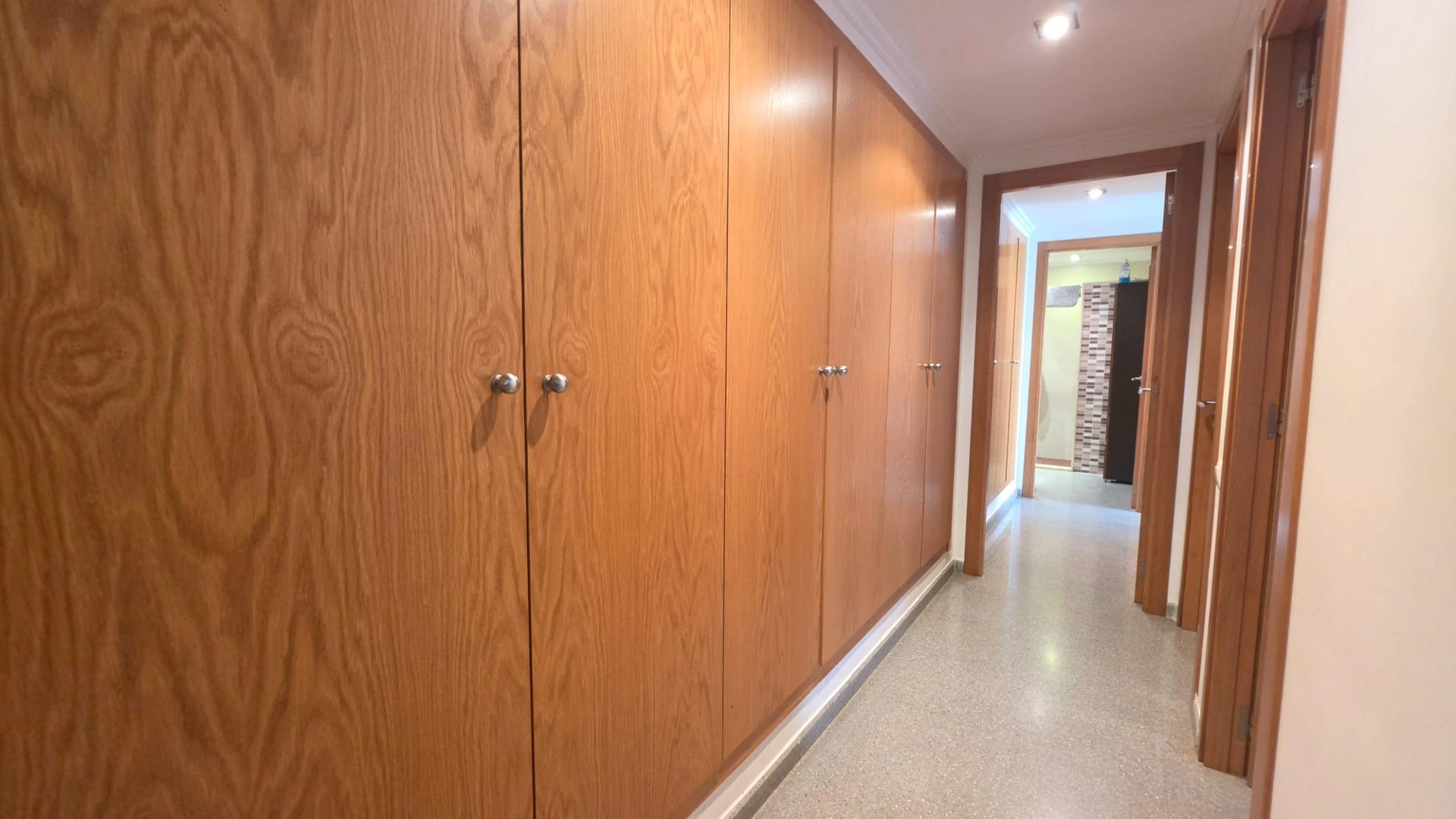 PISO CON GARAJE A LA VENTA EN ONTINYENT!!!! EXCLUISVA EN KAPITALIA !!!!