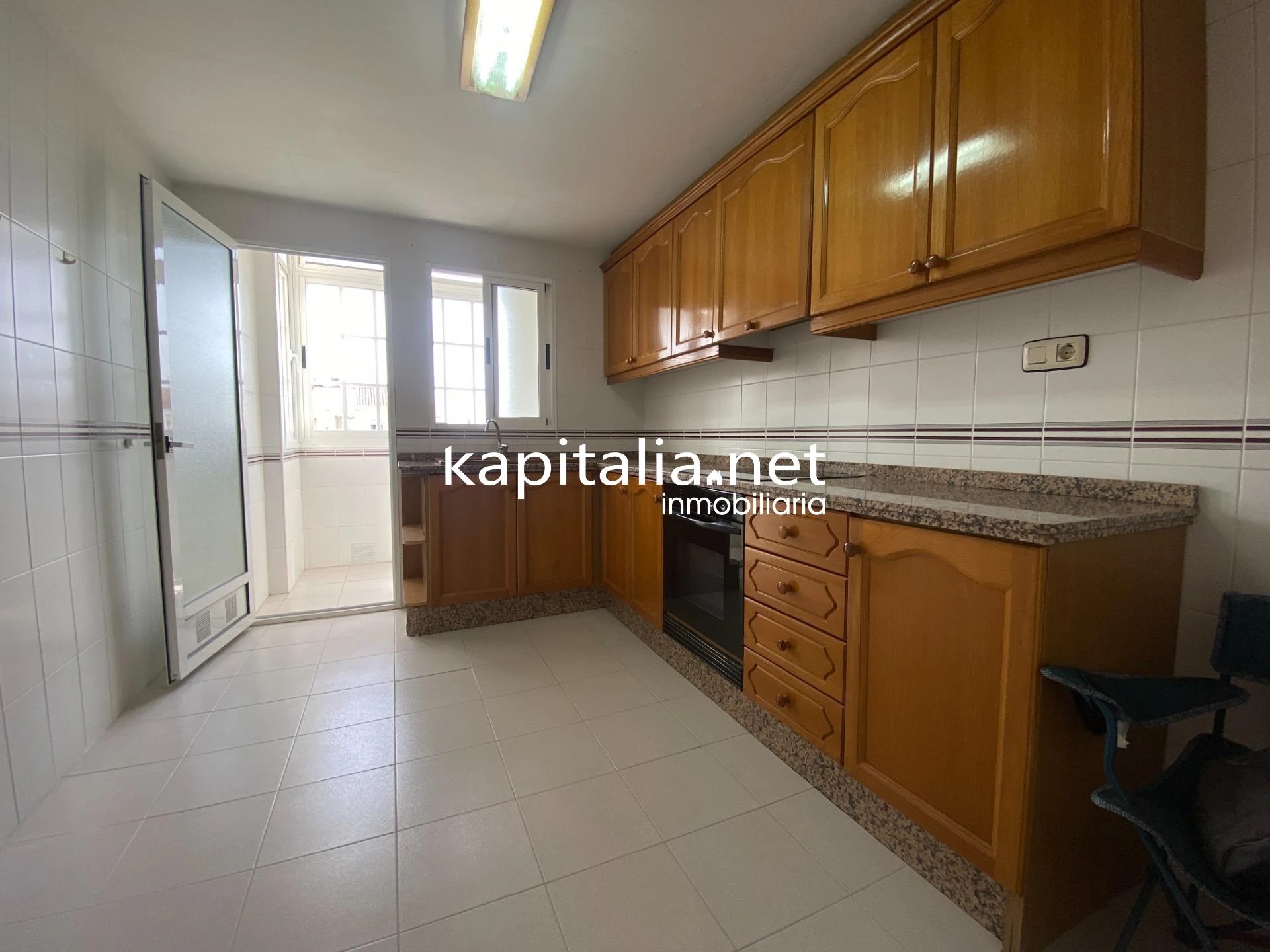 Amplio y luminoso piso en VENTA en La Bola, Xàtiva, con garaje y trastero