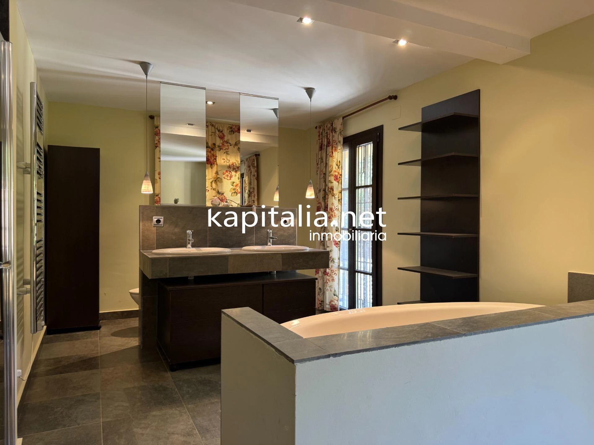 Espectacular chalet/villa en VENTA de lujo en Bixquert con piscina, sauna y vistas panorámicas