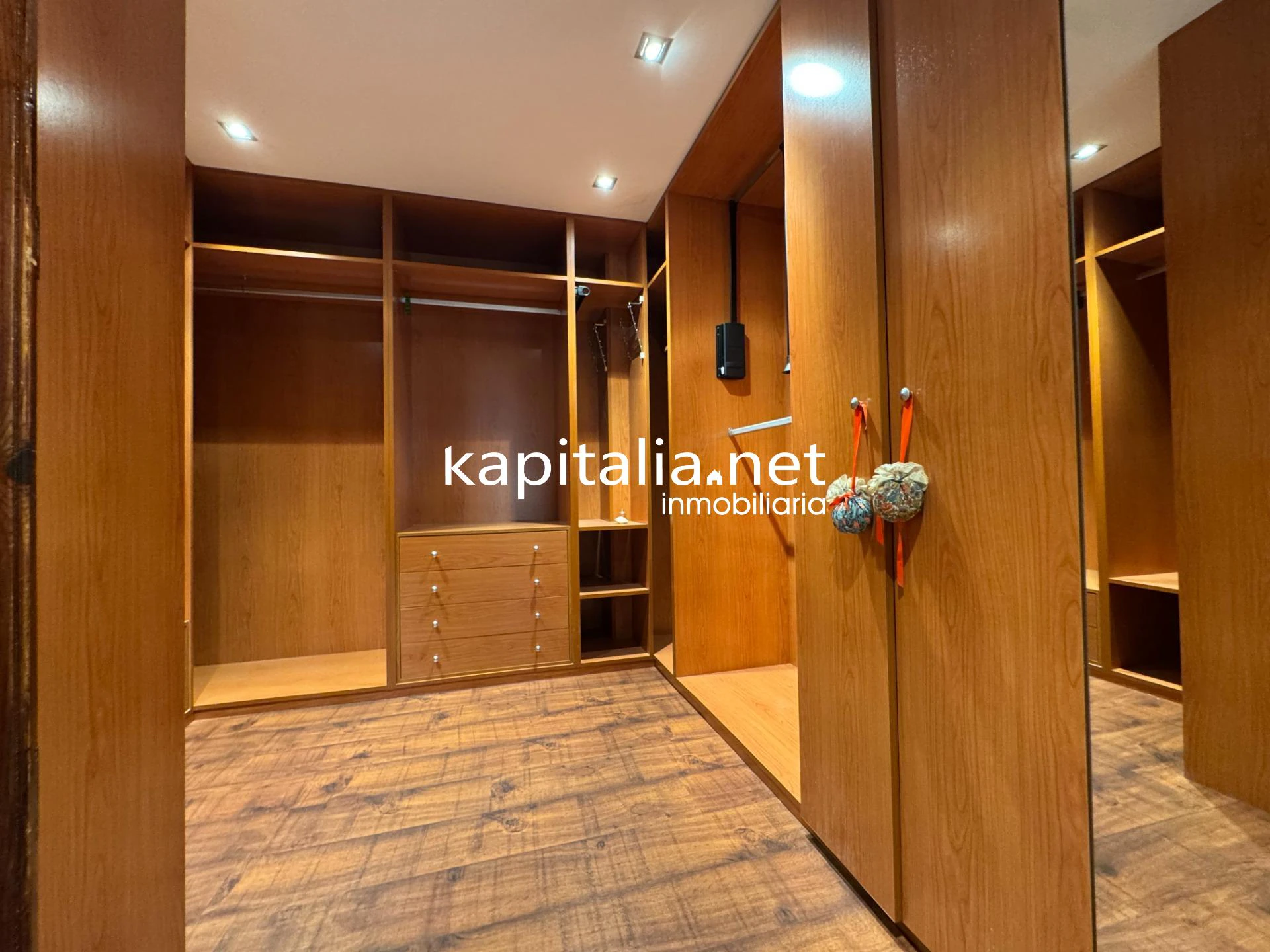 Espectacular chalet/villa en VENTA de lujo en Bixquert con piscina, sauna y vistas panorámicas