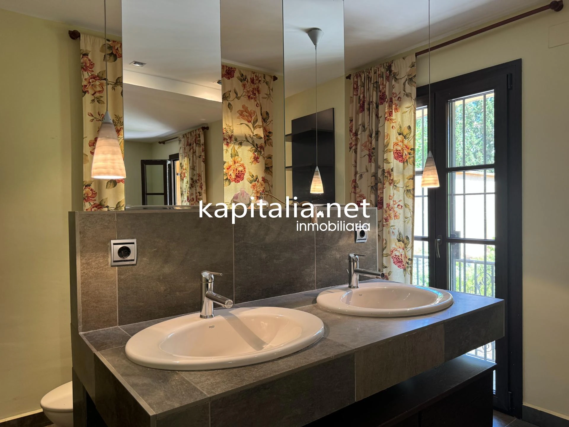 Espectacular chalet/villa en VENTA de lujo en Bixquert con piscina, sauna y vistas panorámicas