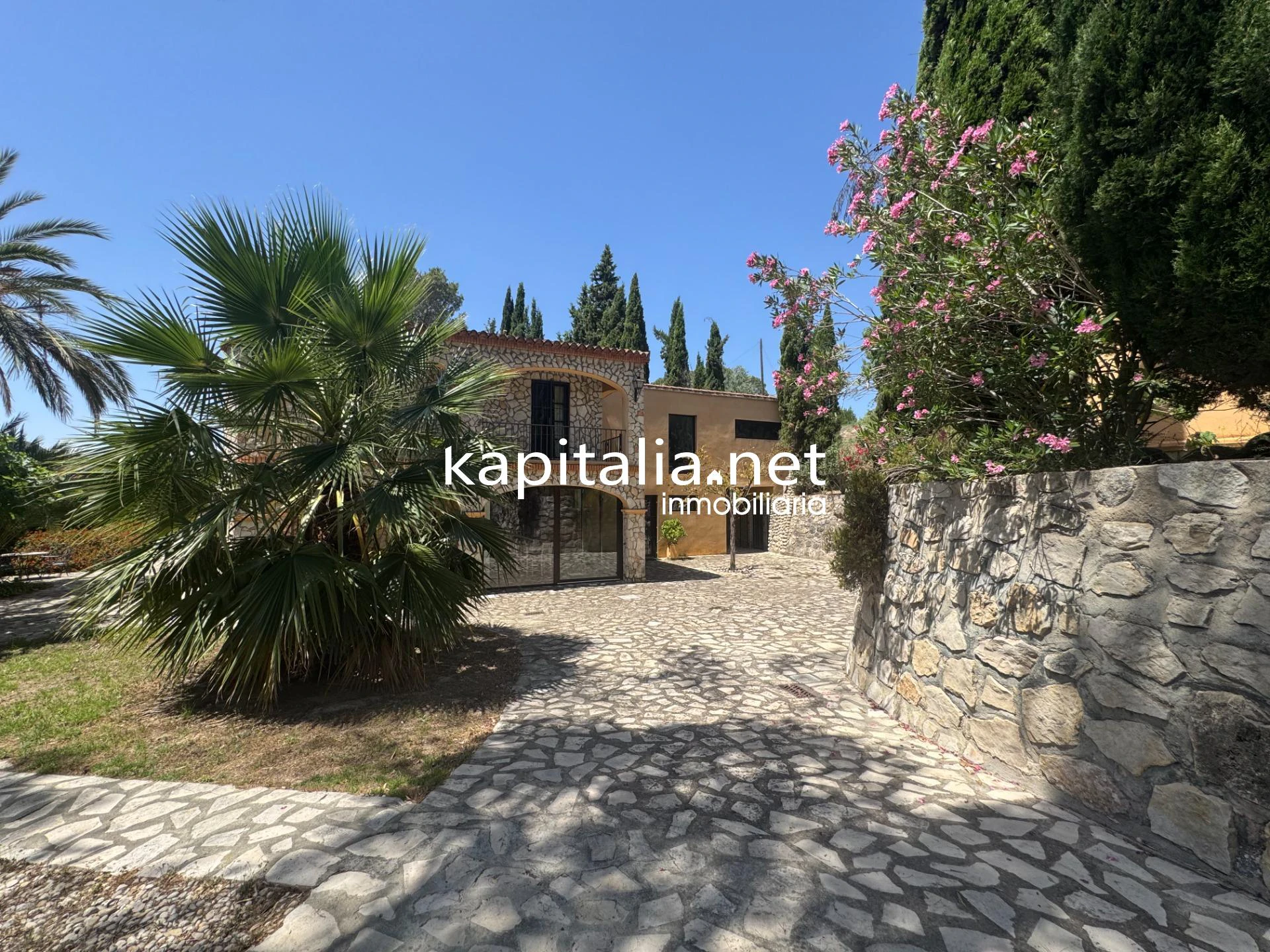 Espectacular chalet/villa en VENTA de lujo en Bixquert con piscina, sauna y vistas panorámicas
