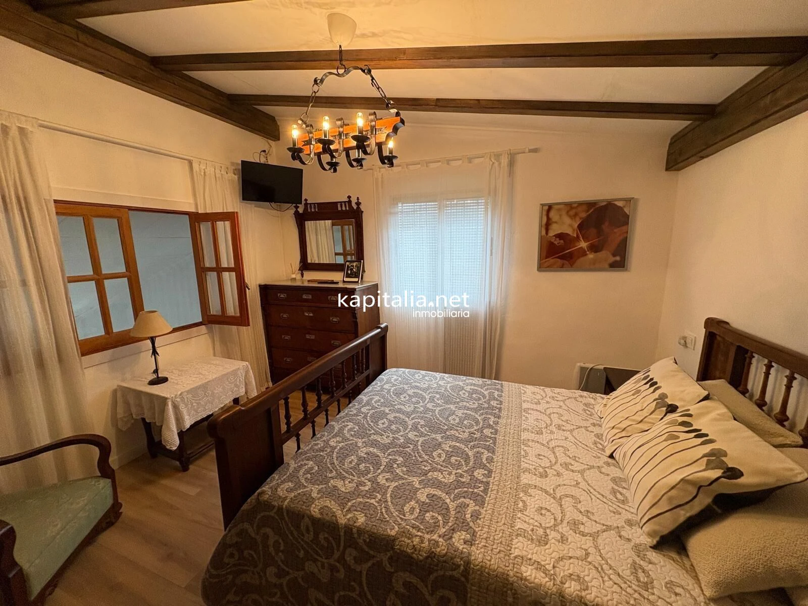 ESPECTACULAR CHALET A LA VENTA EN URBANIZACION DE CARCER