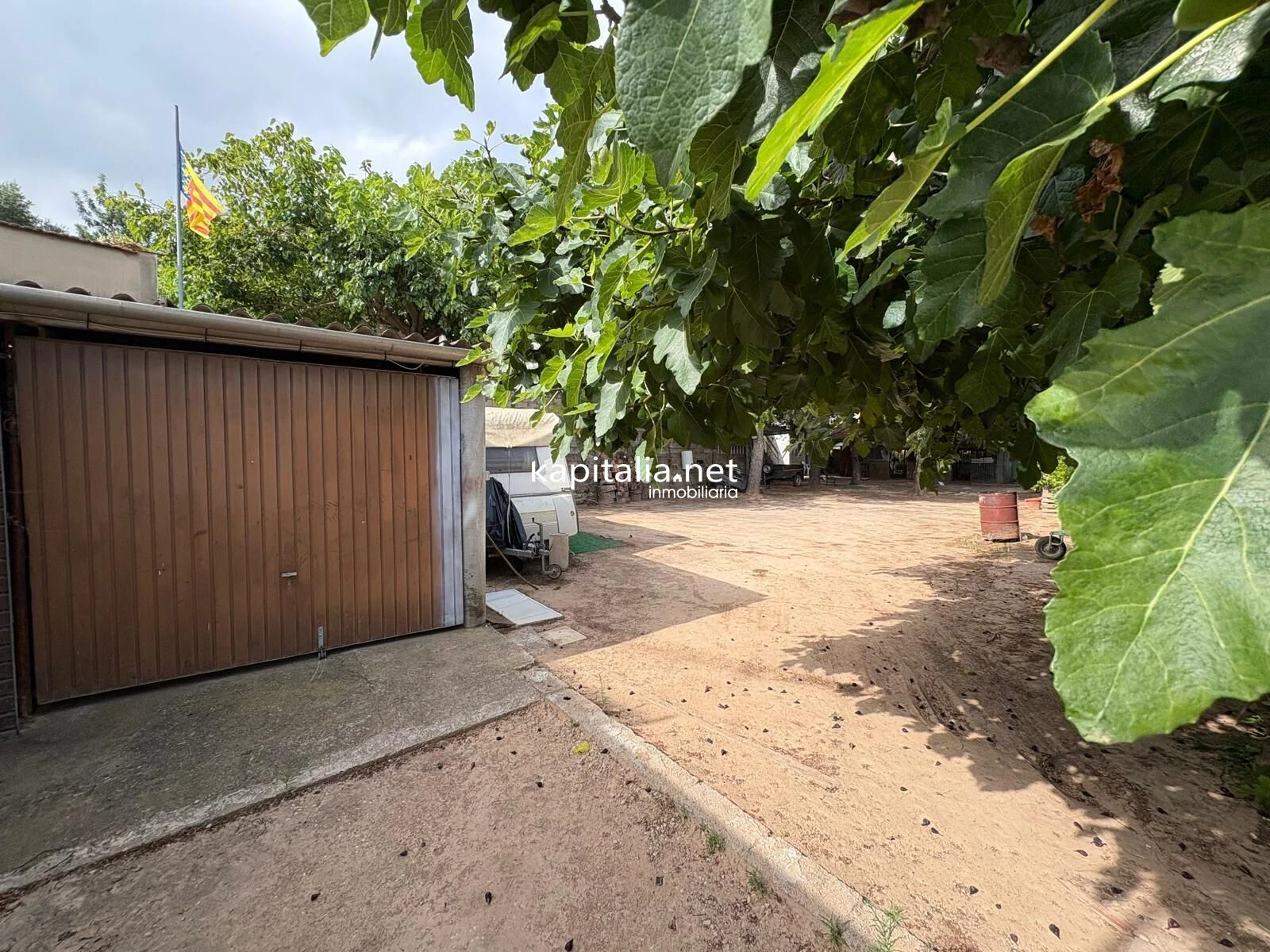 ESPECTACULAR CHALET A LA VENTA EN URBANIZACION DE CARCER