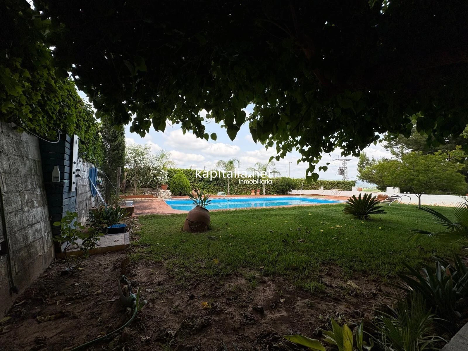 ESPECTACULAR CHALET A LA VENTA EN URBANIZACION DE CARCER