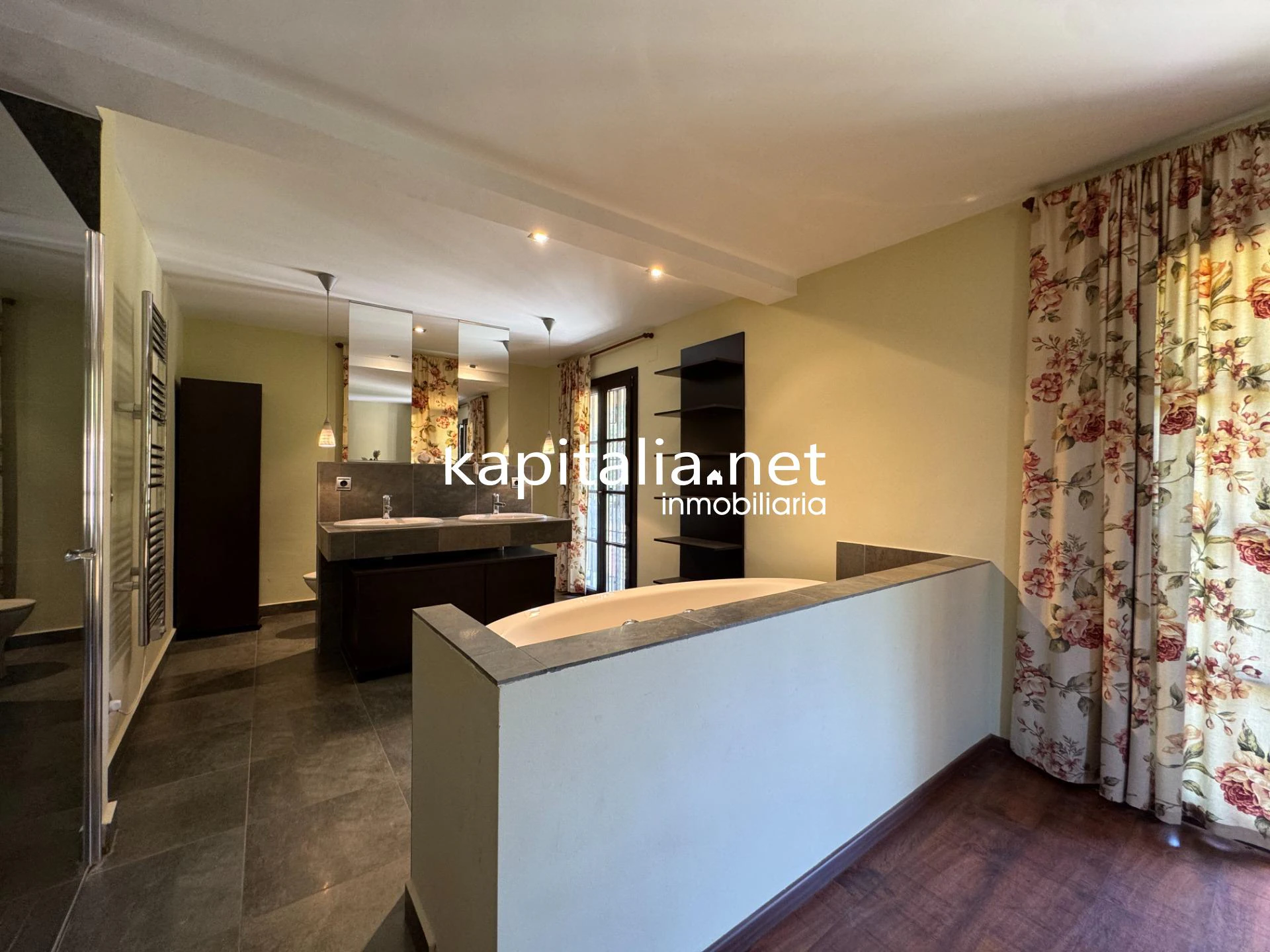 10545 - Espectacular chalet/villa en VENTA de lujo en Bixquert con piscina, sauna y vistas panorámicas