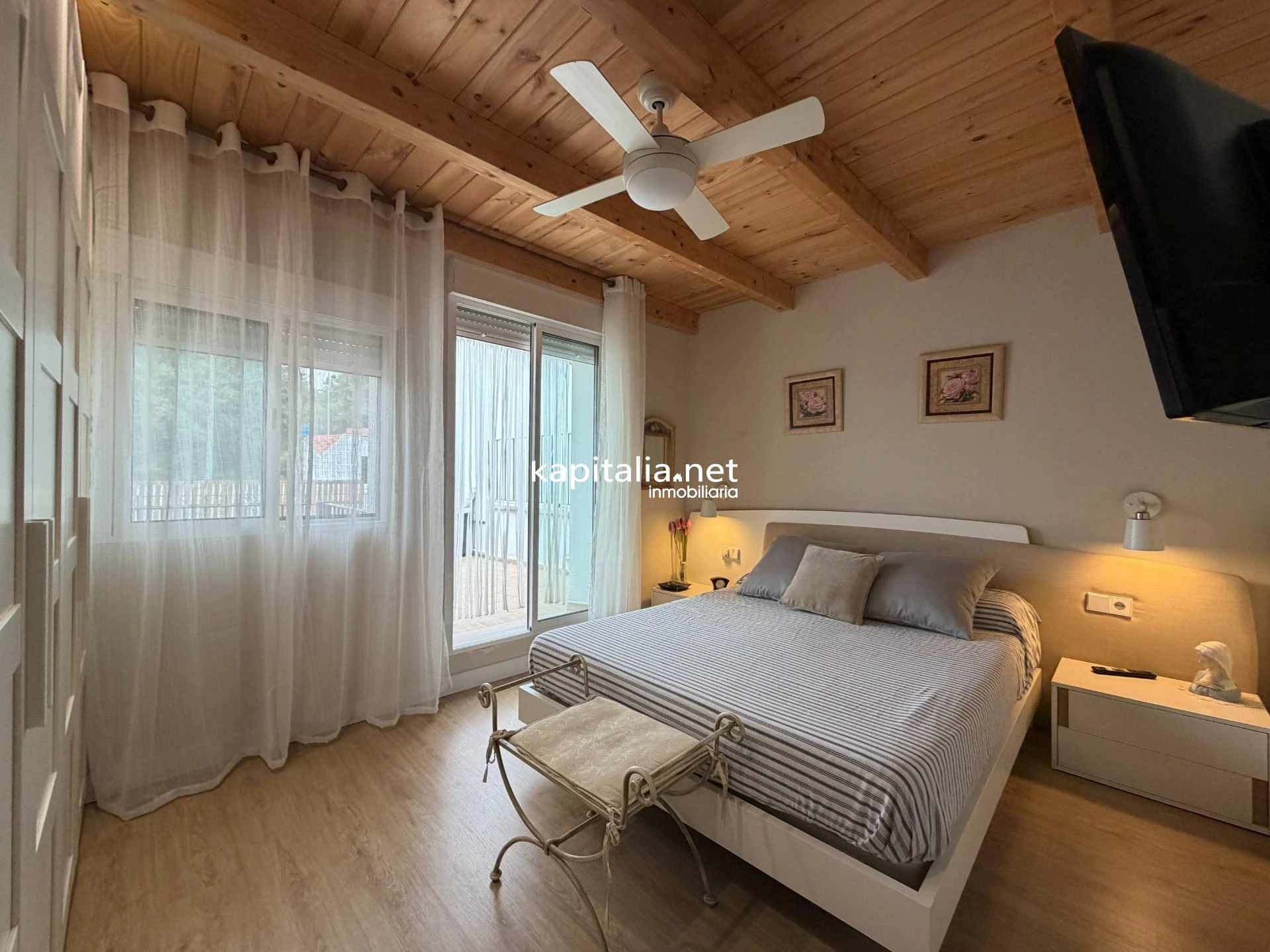 10555 - CASA EN EXCLUSIVA EN UNA DE LAS ZONAS MAS CODICIADAS DE ONTINYENT. VEN A VERLA, TE SORPRENDERÁ!!!.