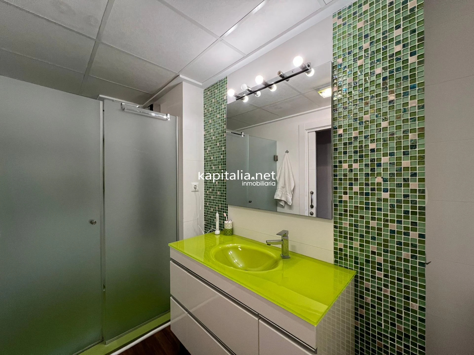 Fantástico piso a la venta en Ontinyent, zona San José.