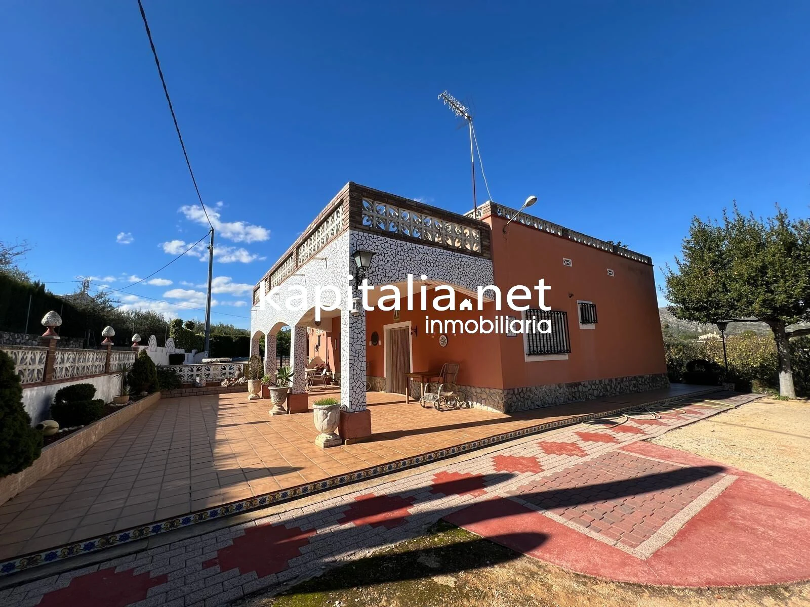 Chalet a la venta en Ontinyent , zona La Solana .