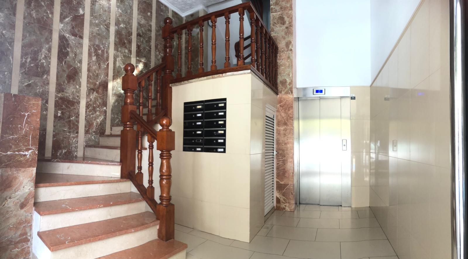 PISO CENTRICO MUY AMPLIO EN DÉNIA