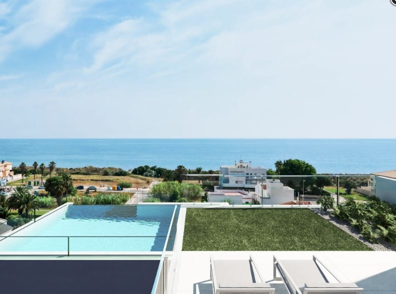 Apartamentos de obra nueva en playa de Oliva