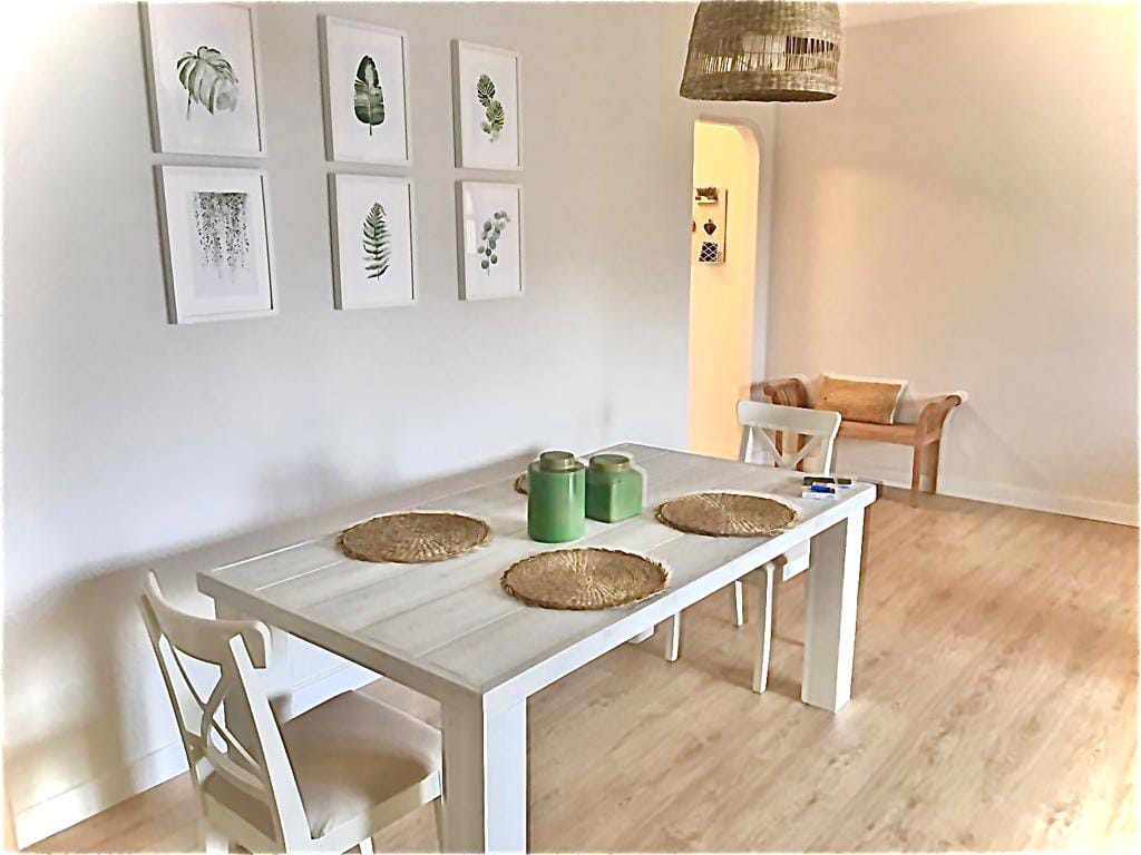 SE ALQUILA APARTAMENTO JUNTO A UNA DE LAS MEJORES PLAYAS DE DENIA