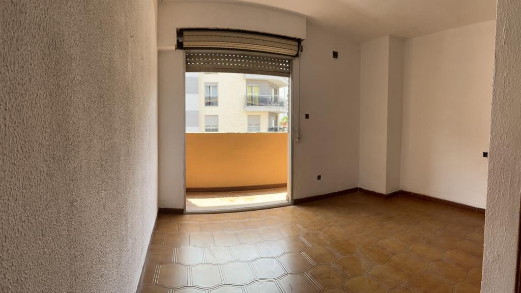 PISO CENTRICO MUY AMPLIO EN DÉNIA