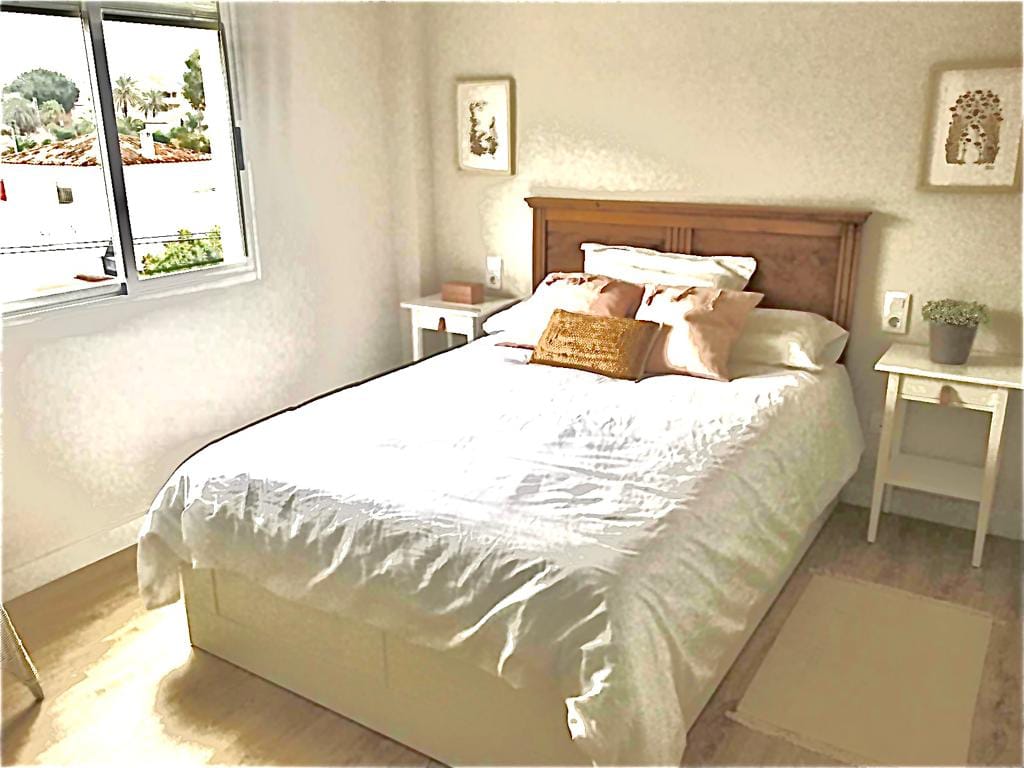 SE ALQUILA APARTAMENTO JUNTO A UNA DE LAS MEJORES PLAYAS DE DENIA