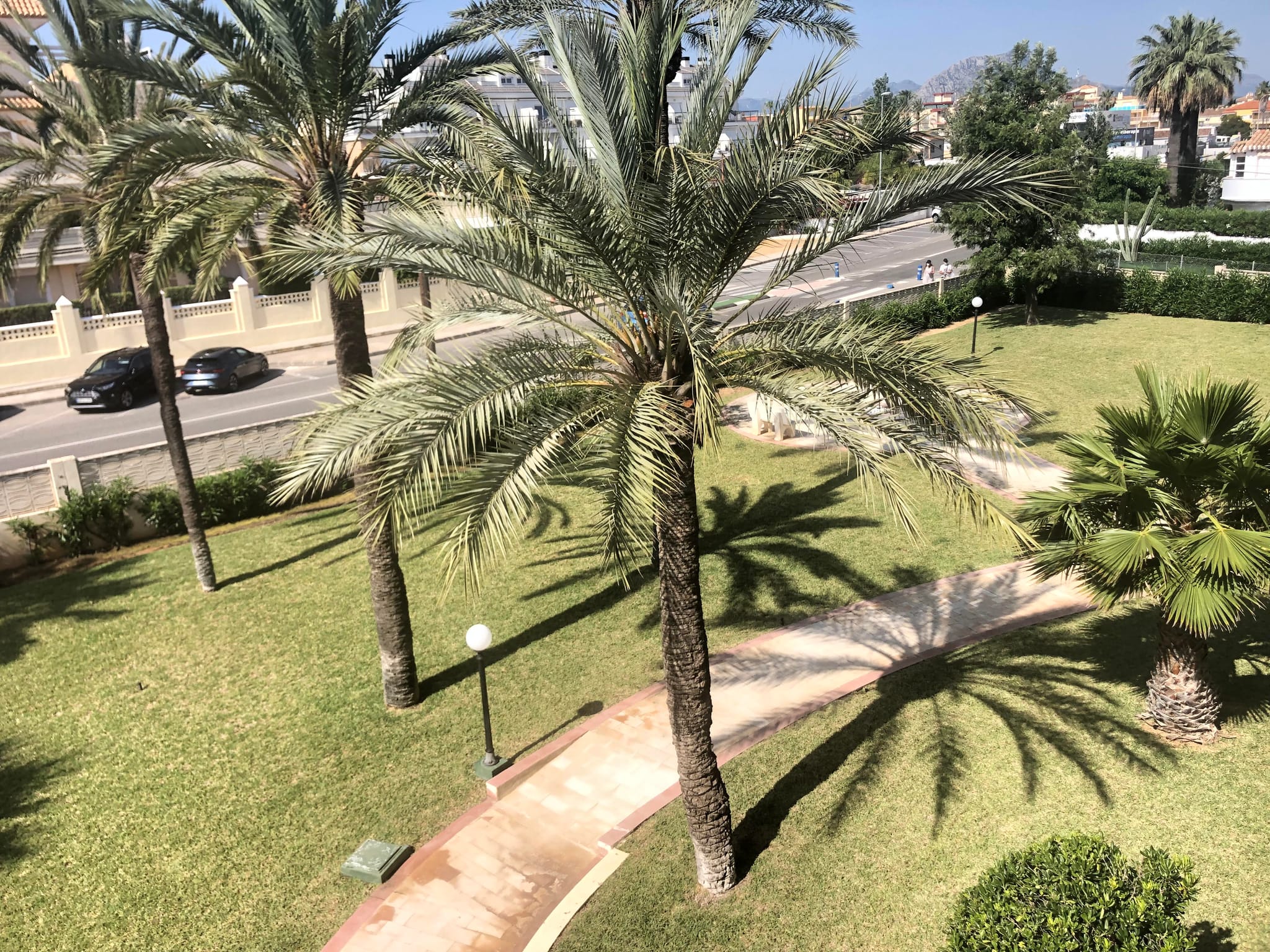 SE ALQUILA APARTAMENTO JUNTO A UNA DE LAS MEJORES PLAYAS DE DENIA