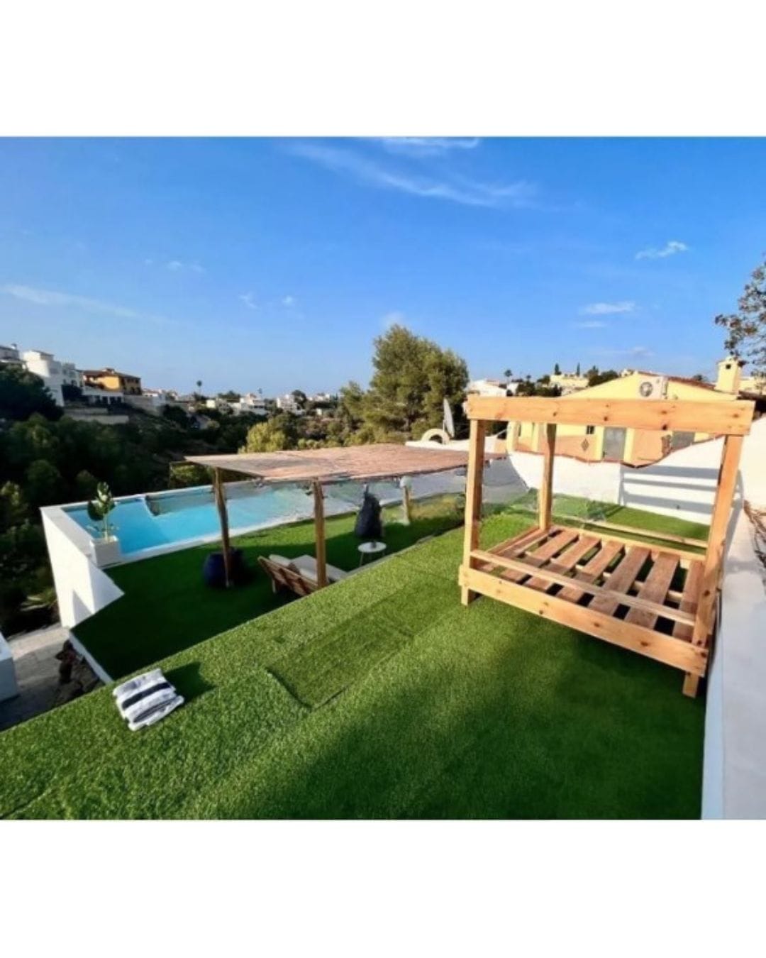 Villa Reformada con Vistas al Mar y Montaña – Dénia, Alicante