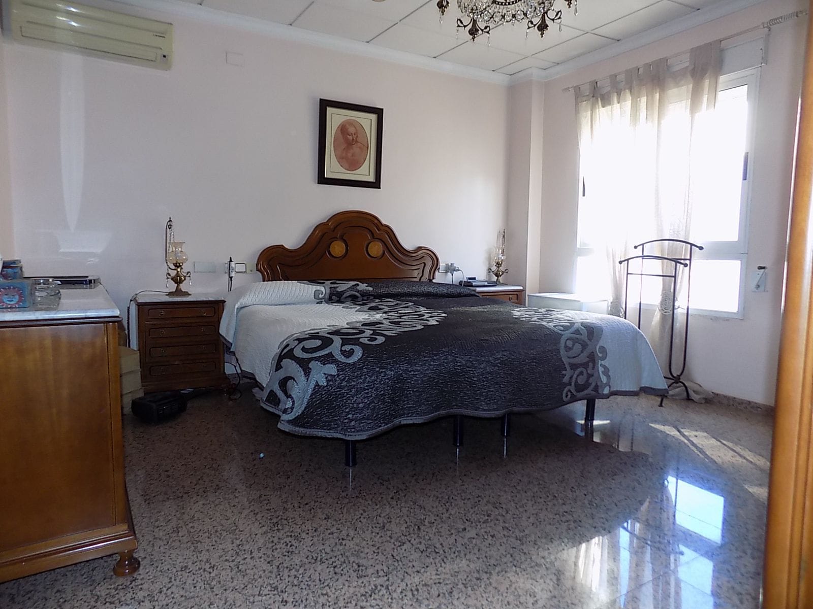 EDIFICIO EN VENTA 950m2 - VIVIENDA + NEGOCIO