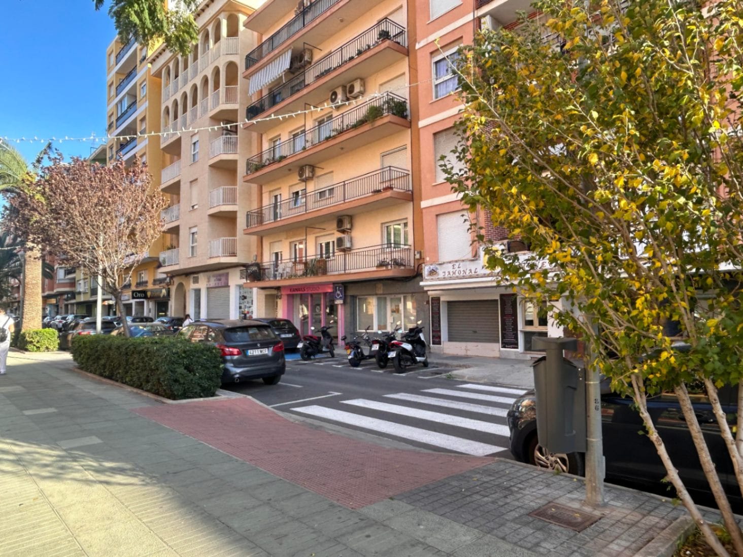 Local comercial en venta para cualquier tipo de negocio.