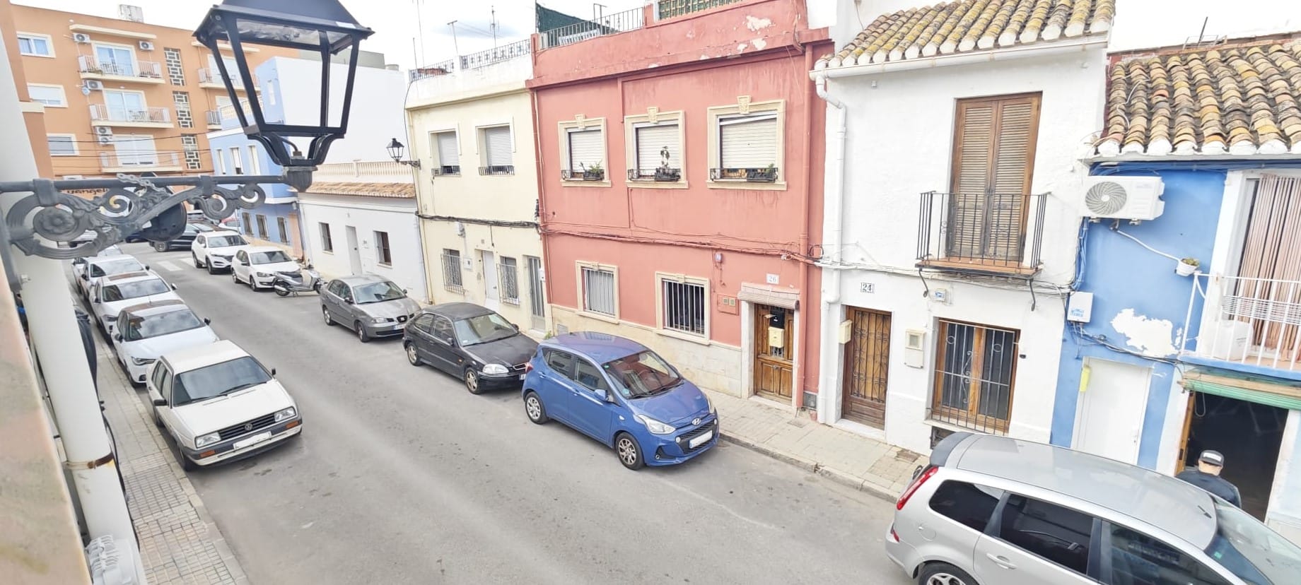 CASA DE PUEBLO EN CASCO ANTIGUO EN DENIA