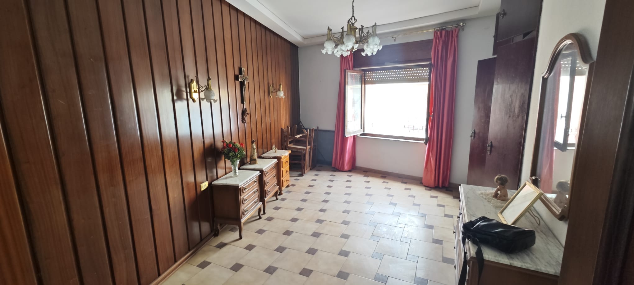 CASA DE PUEBLO EN CASCO ANTIGUO EN DENIA