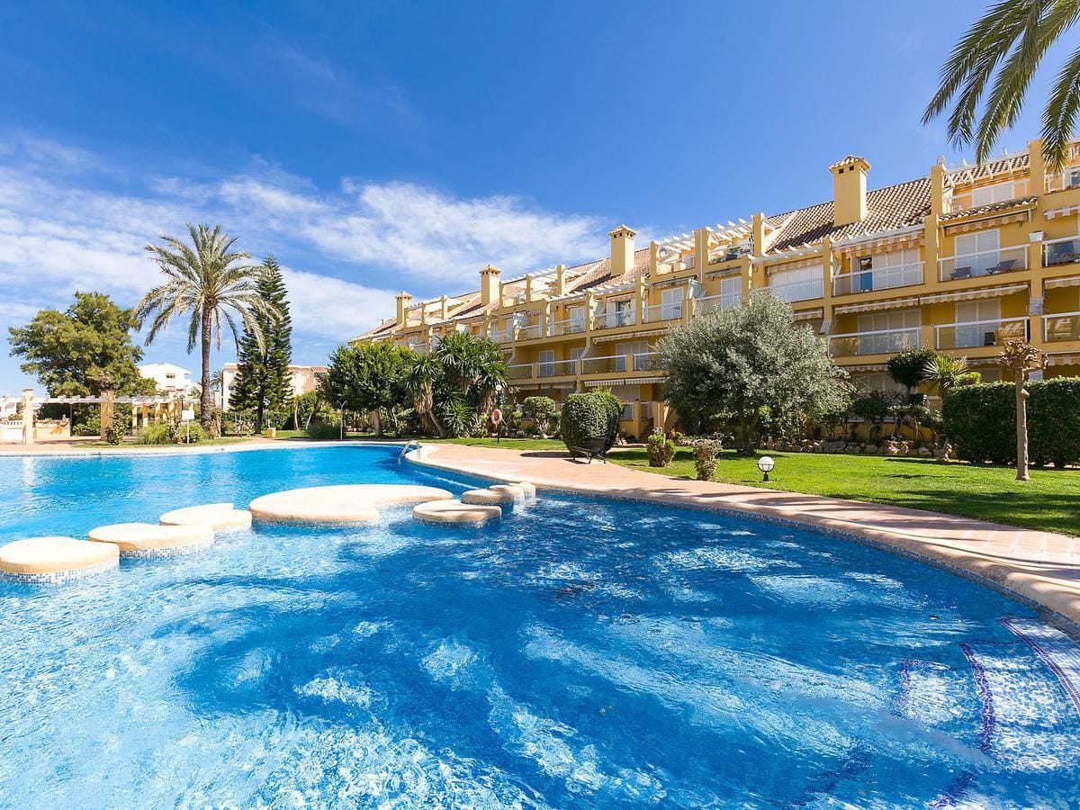 4-APARTAMENTOS JUNTOS A LA VENTA-LAS MARINAS