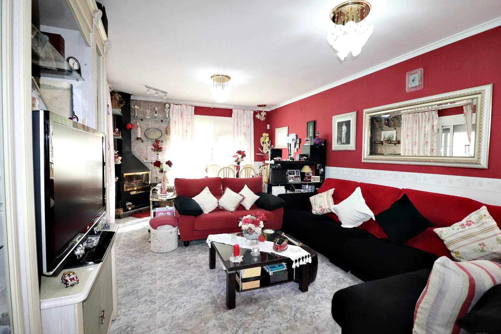 Villa | Chalet en venta en Els Poblets
