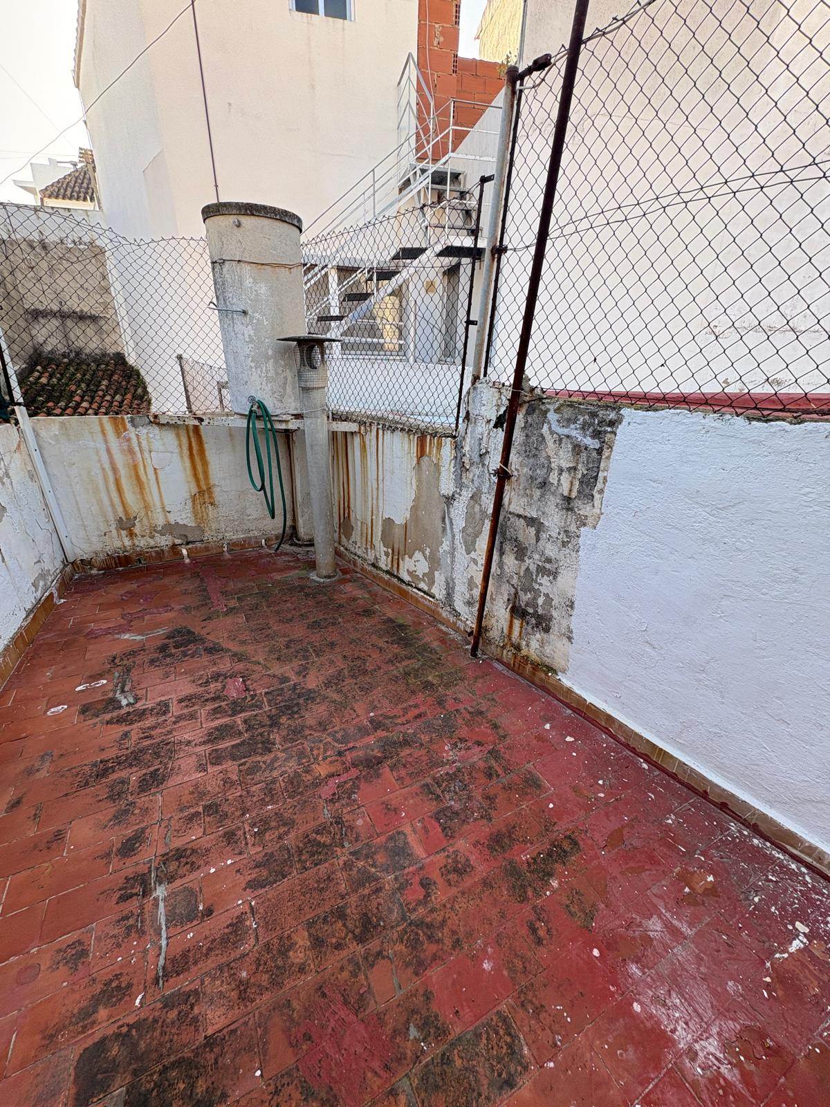 CASA DE PUEBLO PARA REFORMAR