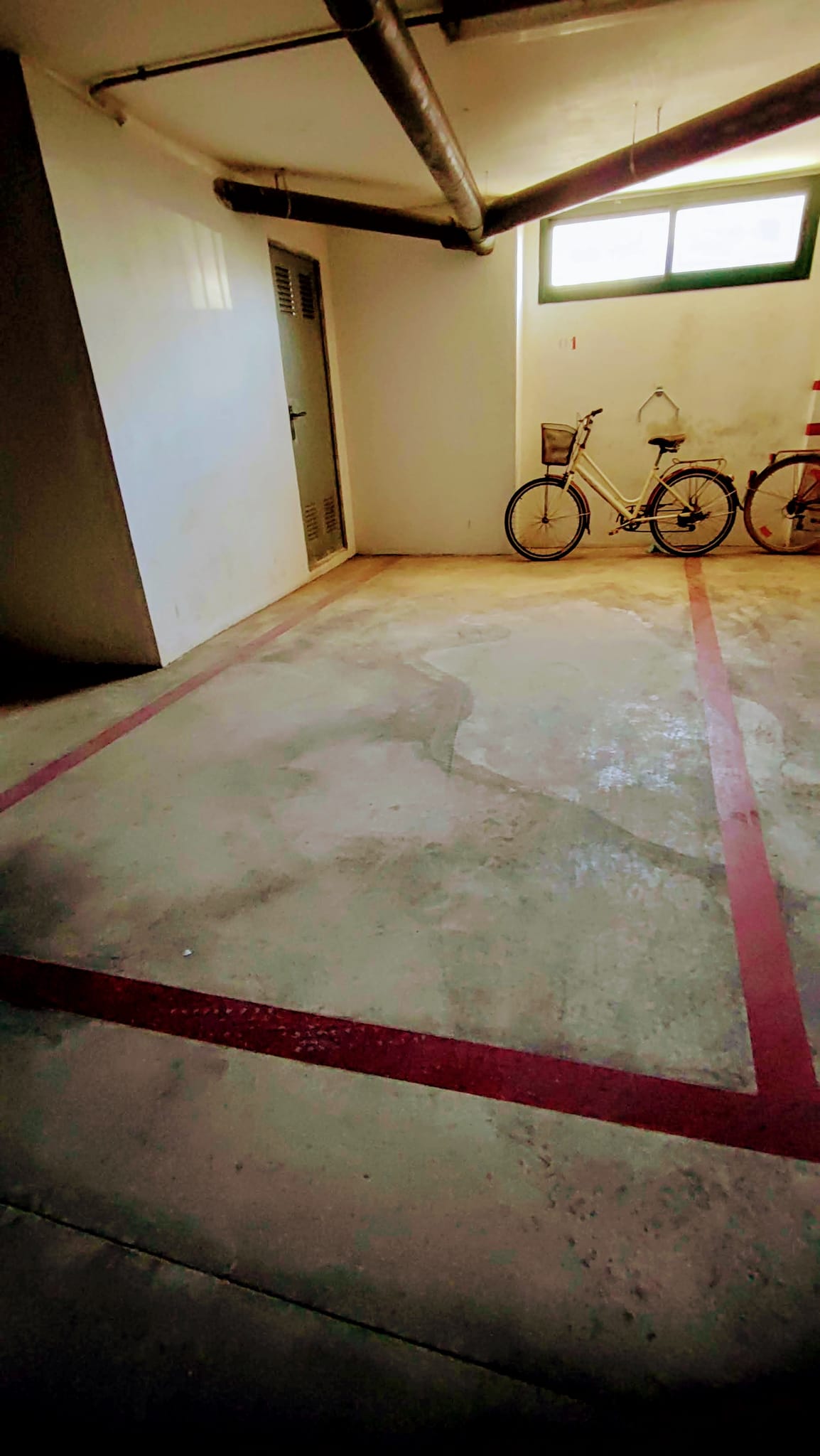 Piso de 3 habitaciones y plaza de parking en Ondara.