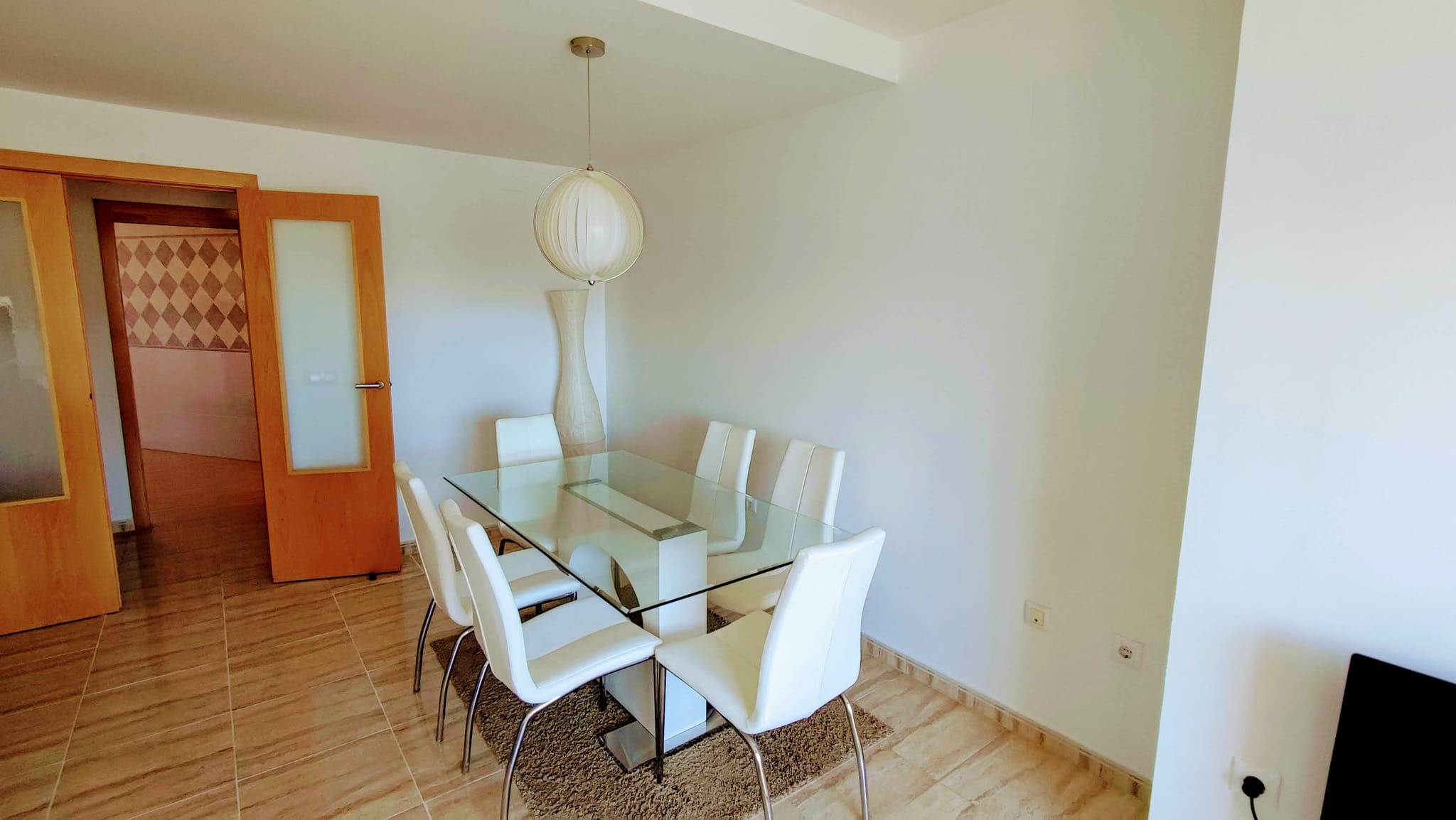 Piso de 3 habitaciones y plaza de parking en Ondara.