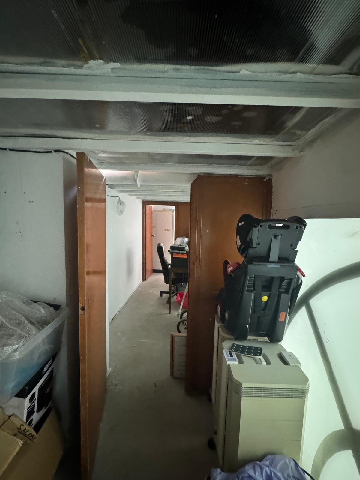 Local comercial en venta en Denia de 227 m² con terraza interior