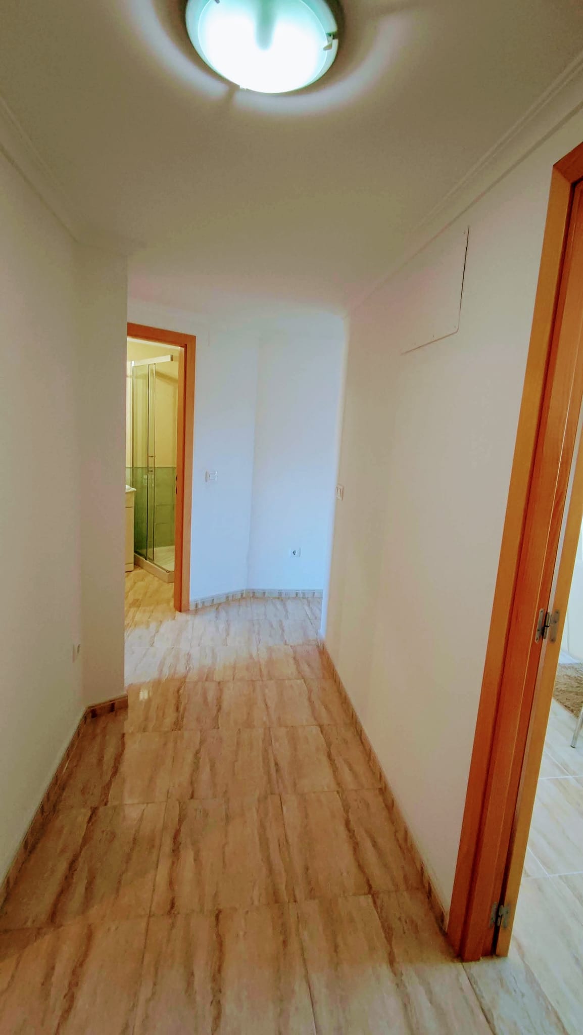 Piso de 3 habitaciones y plaza de parking en Ondara.