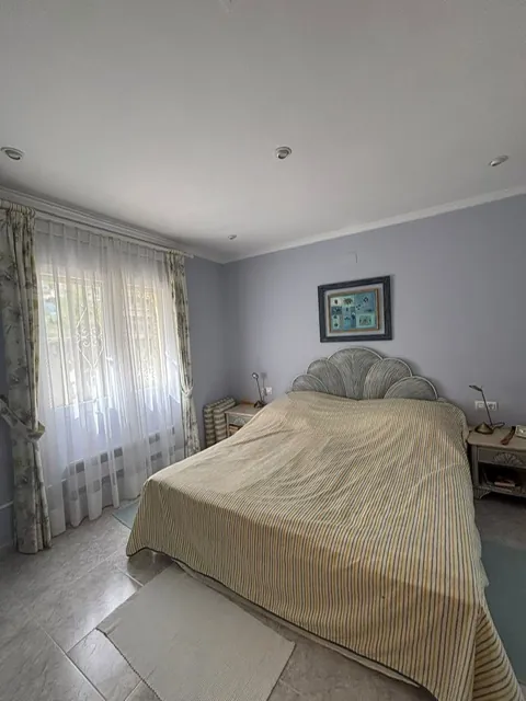 Bonita villa unifamiliar con piscina en Pedregue