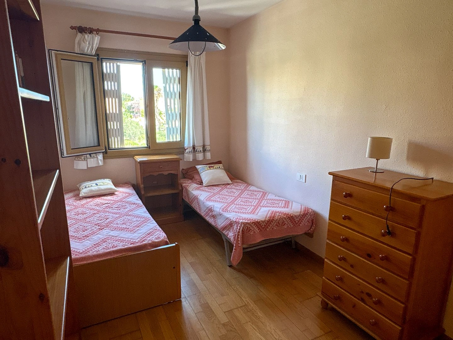 Adosado dúplex a un paso de la ciudad de Dénia.