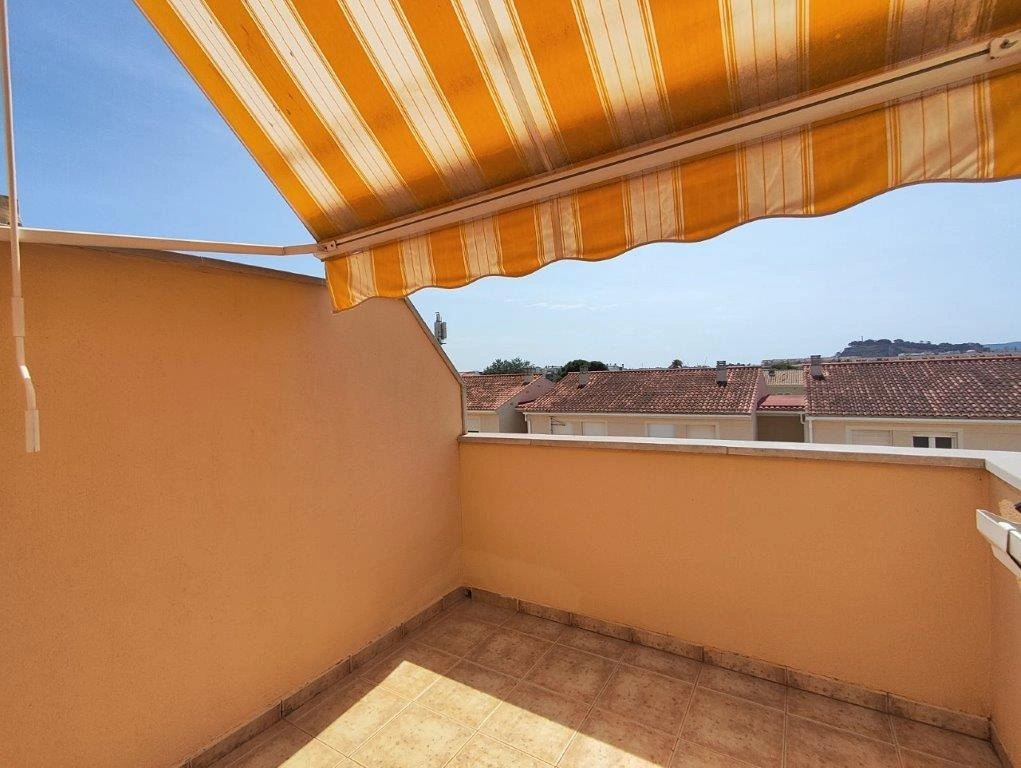 Ático dúplex cerca de la playa y del centro en Dénia en venta