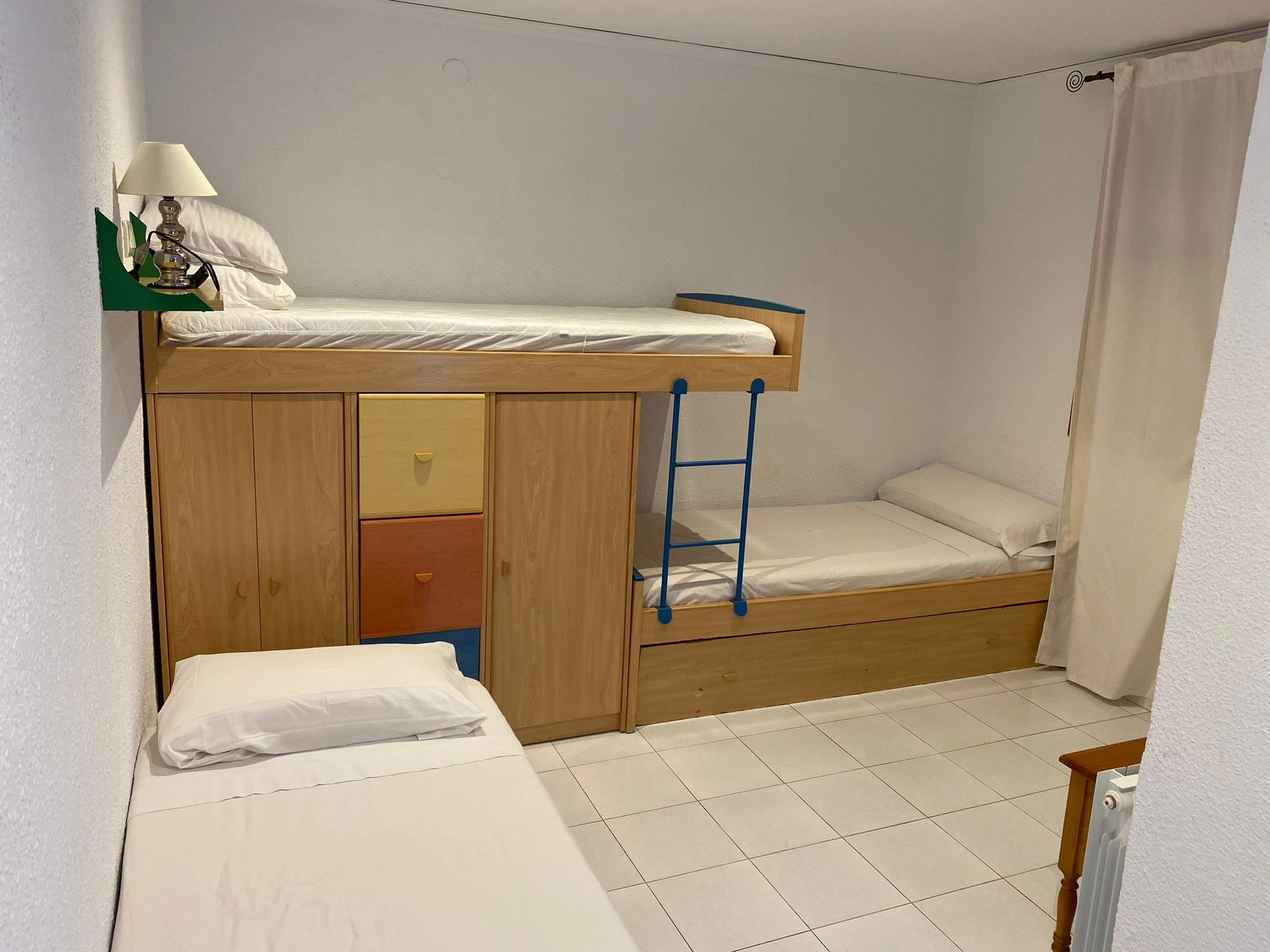 CASA CON PISCINA EN BARX
