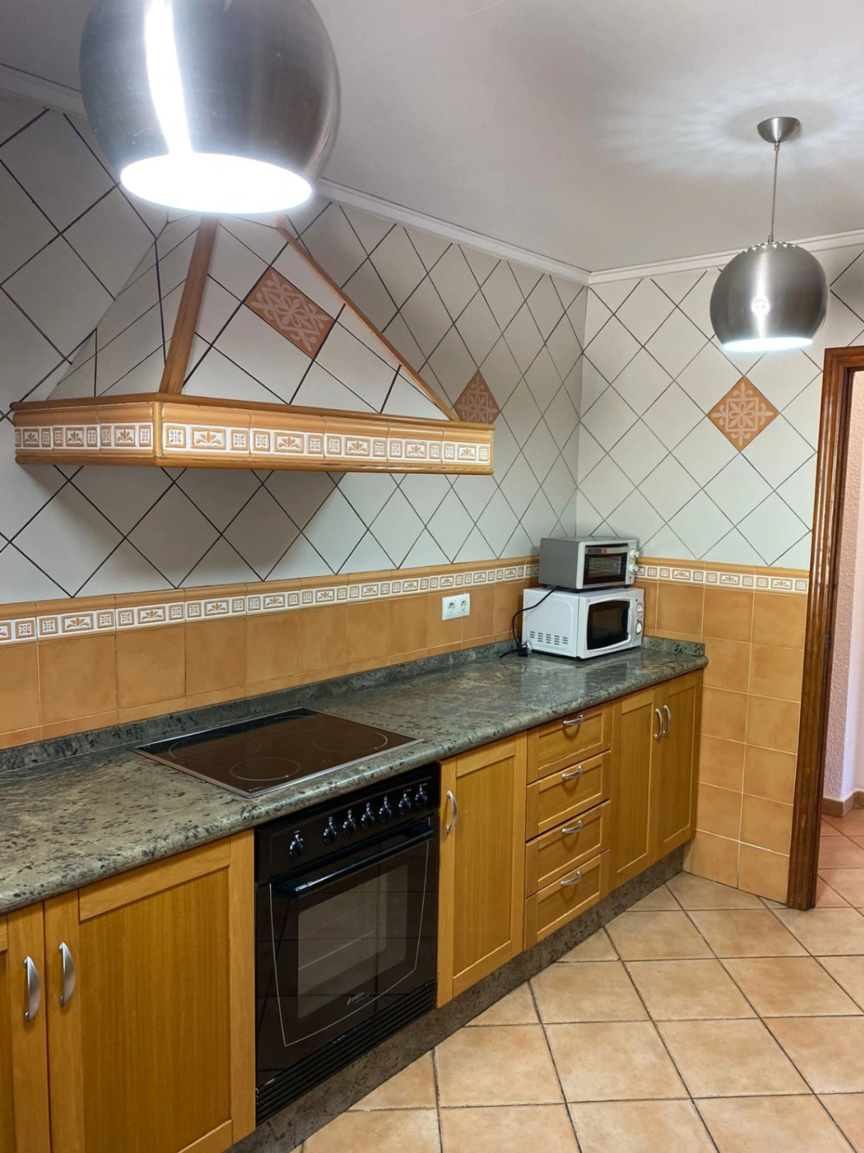 CASA CON PISCINA EN BARX