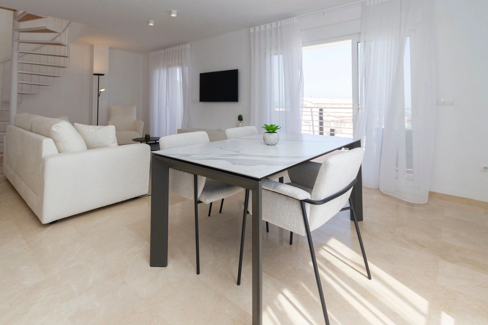 Apartamentos de obra nueva con vistas al mar en Bellavista Namo I