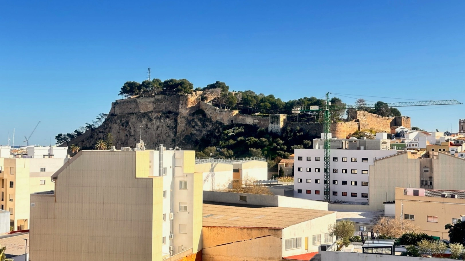 VENTA DE ATICO DUPLEX EN DENIA