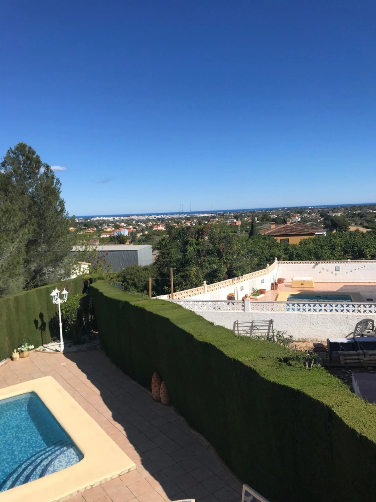 Bonita villa unifamiliar con piscina en Pedregue