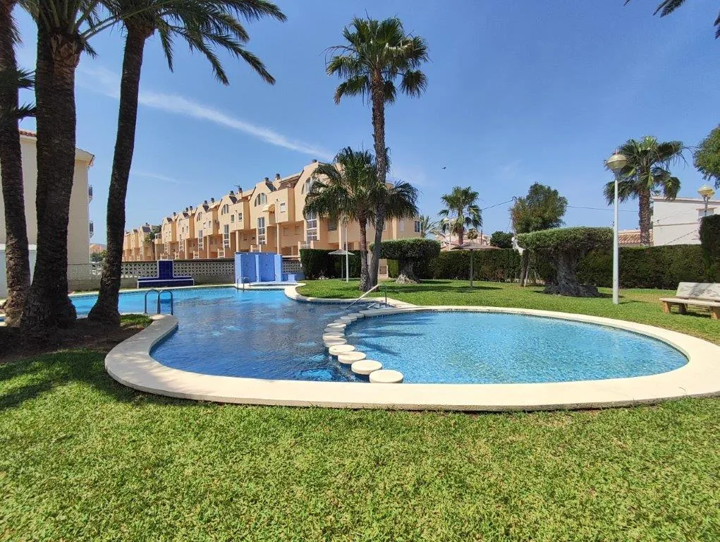 Ático dúplex cerca de la playa y del centro en Dénia en venta
