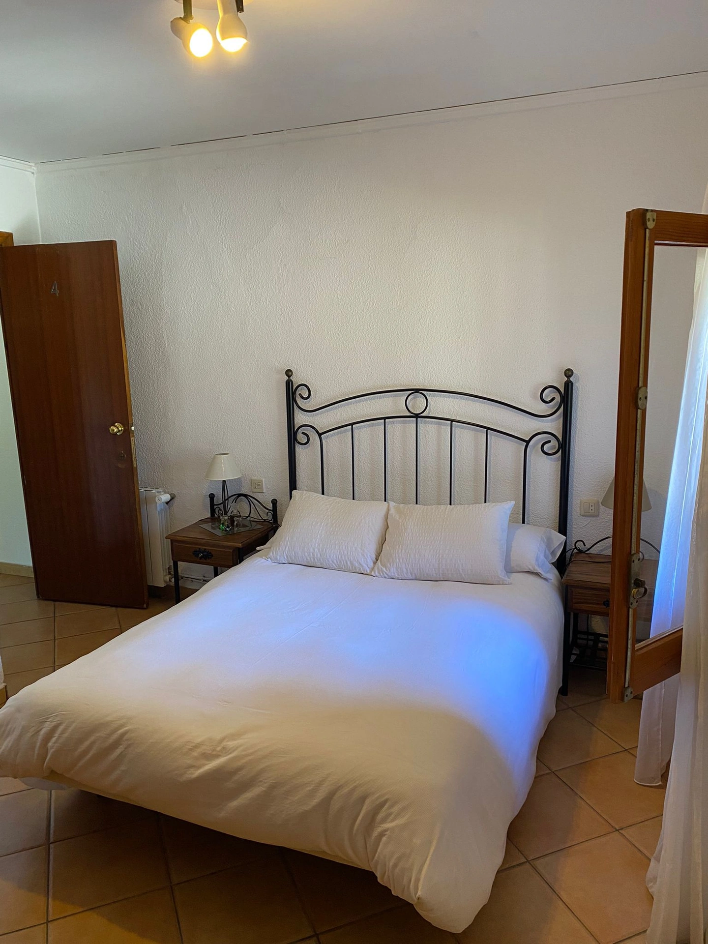CASA CON PISCINA EN BARX