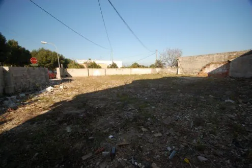 Solar en Els Poblets con proyecto, en el centro del pueblo, 1km al mar.
