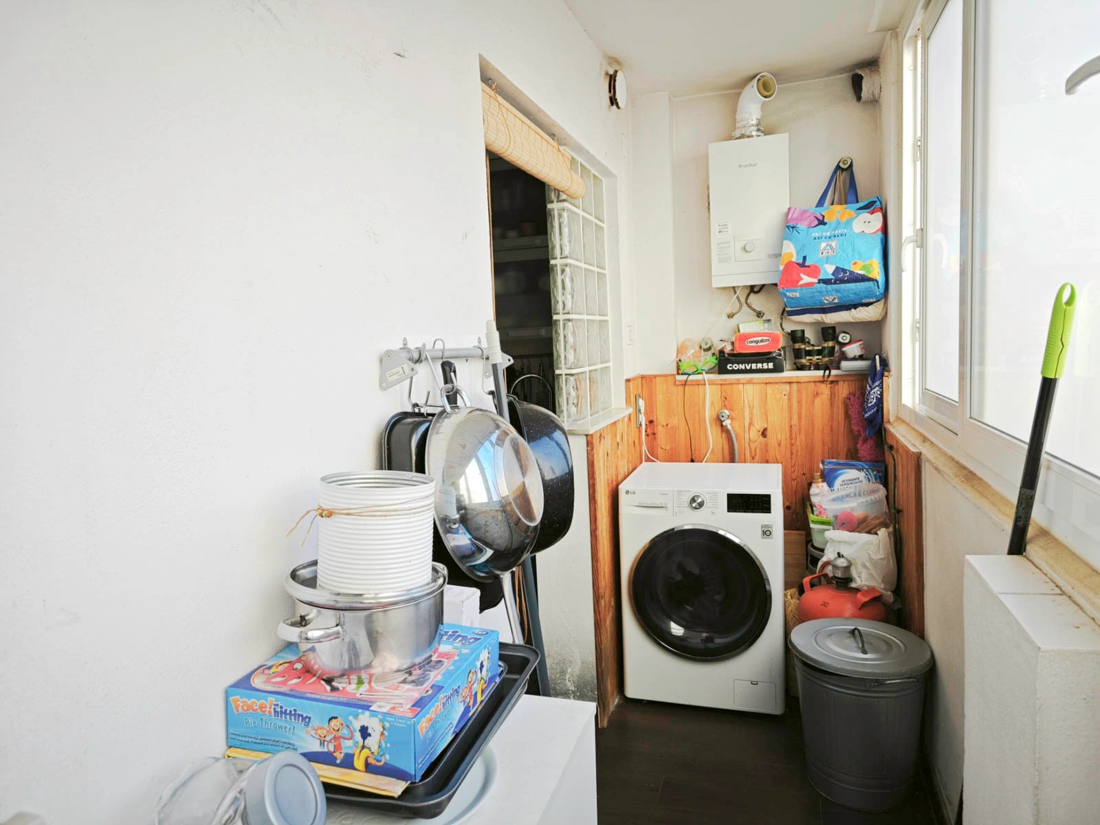 Amplitud y confort en el corazón de Dénia: Piso de 3 dormitorios listo para entrar a vivir