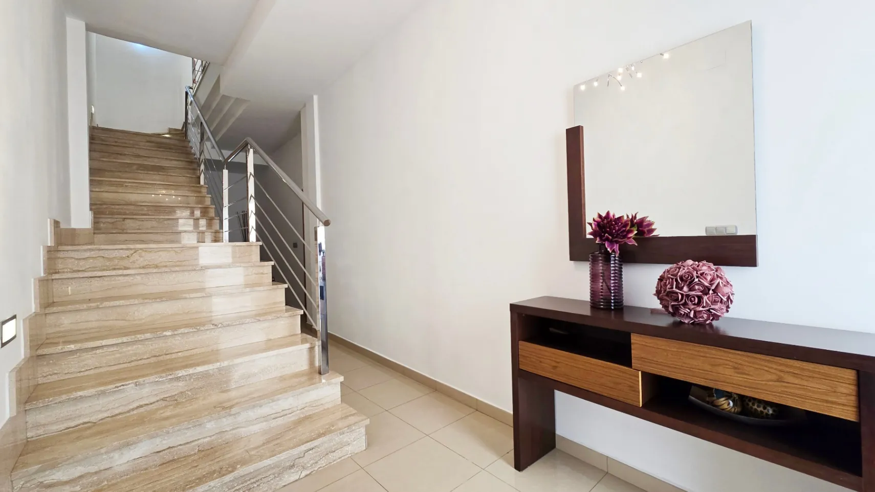 Casa con garaje en venta en Ráfol de Almunia