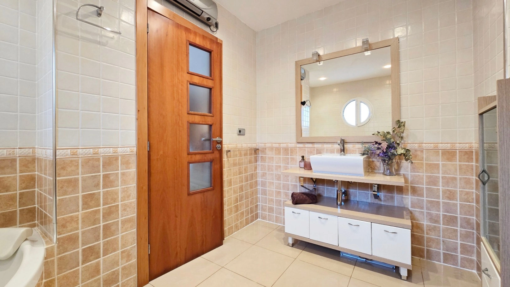 Casa con garaje en venta en Ráfol de Almunia