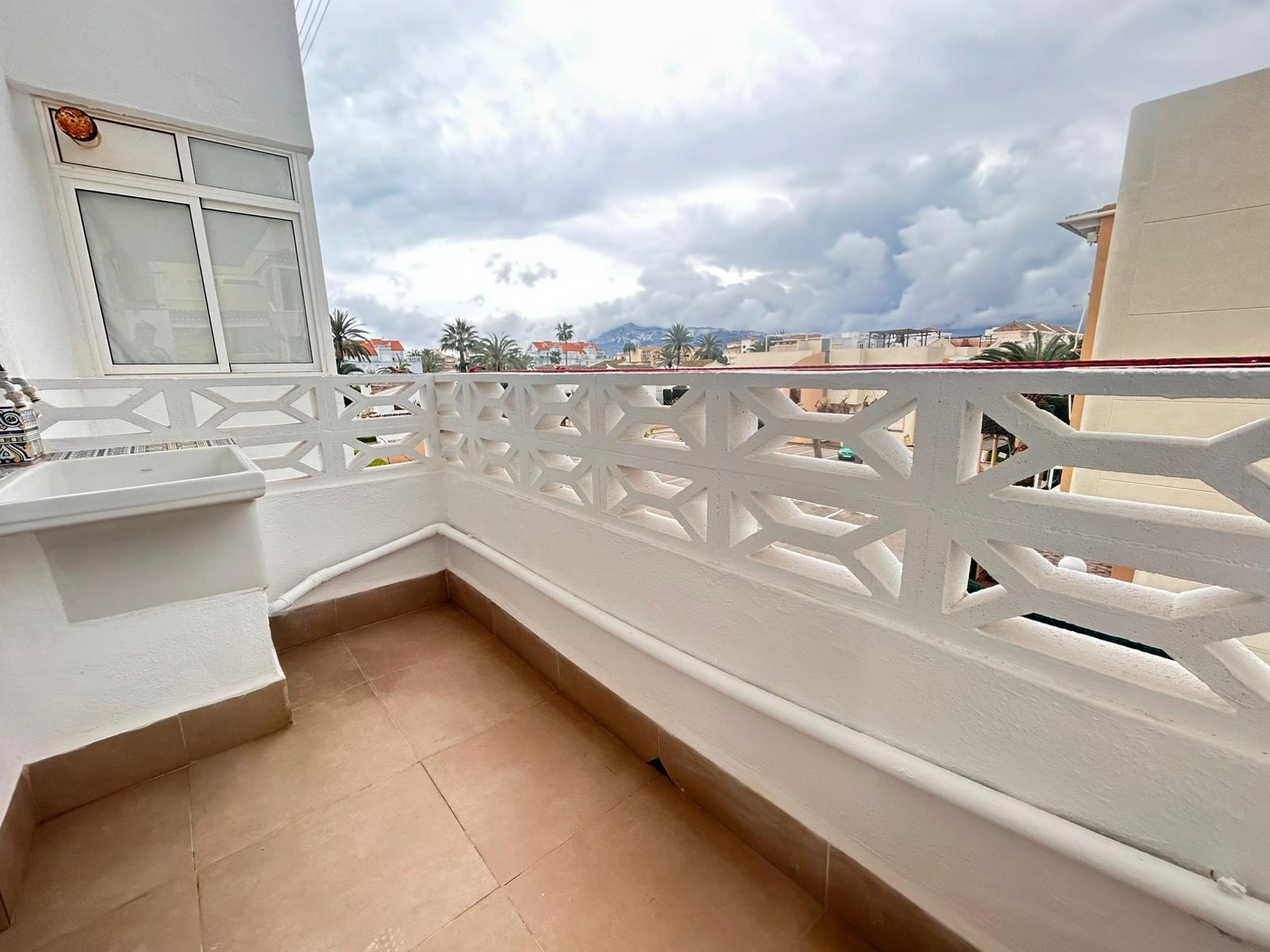 Apartamento completamente reformado en la playa