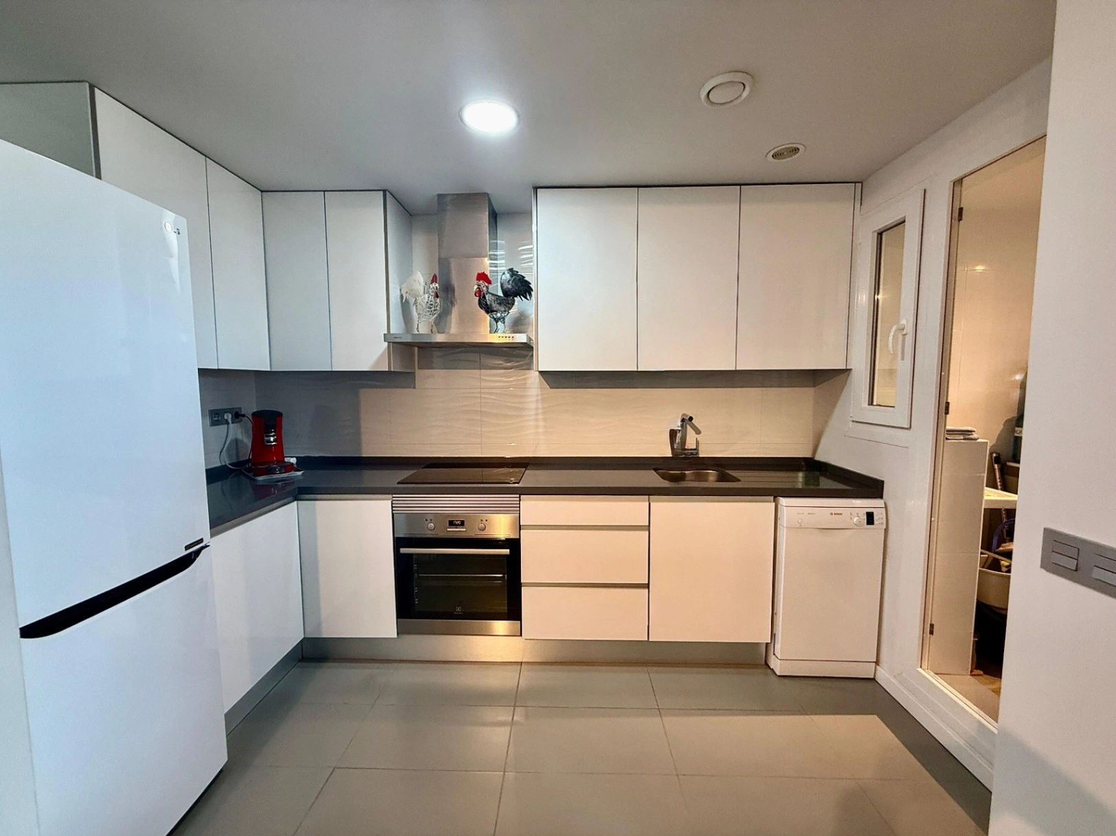 Espectacular apartamento en Denia con vistas abiertas, situado a 120m de la playa y 850m de la ciudad