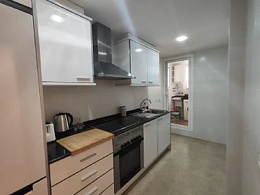 Apartamento junto a una estupenda playa de arena en el corazón de la playa de Las Marinas de Dénia,