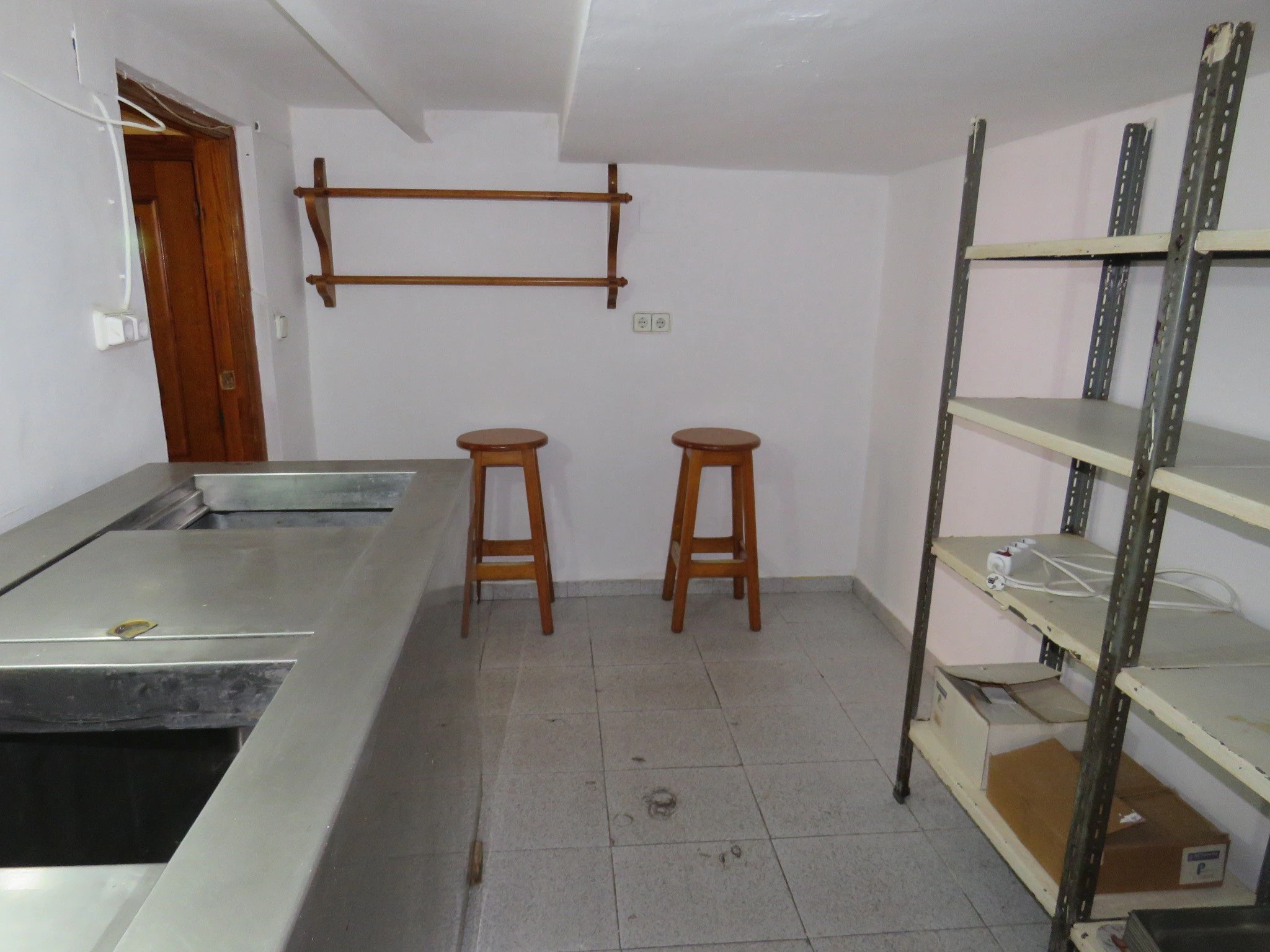Local en venta en C/Sagunto, Dénia.